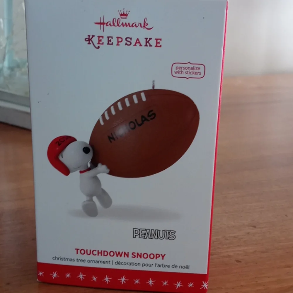 Hallmark fans you